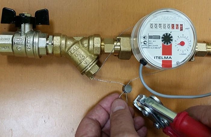 Для чего нужна опломбировка водосчётчиков Для чего нужна опломбировка водосчётчиков