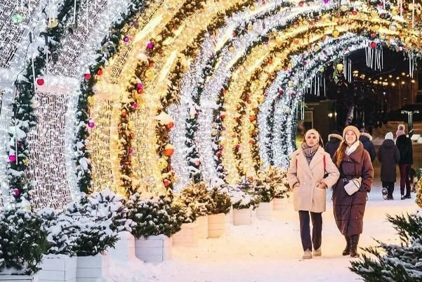 Световые украшения на столичных улицах сохранятся до начала марта Световые украшения на столичных улицах сохранятся до начала марта