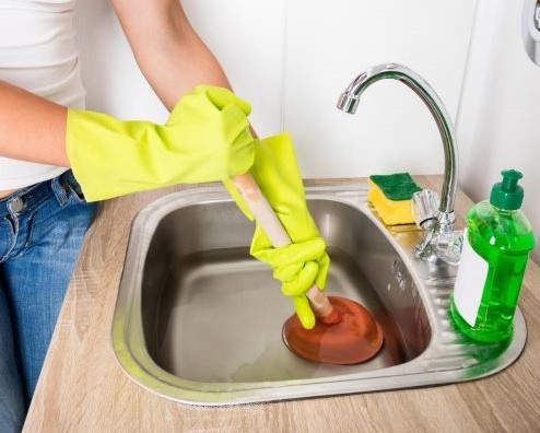 Устраняем засор раковины в квартире Устраняем засор раковины в квартире