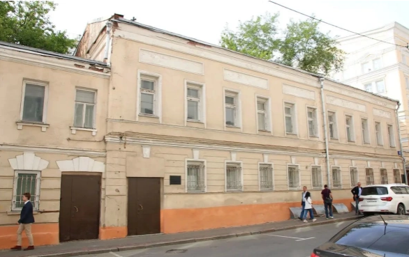 200-летний дом священников в Москве планируют превратить в отель