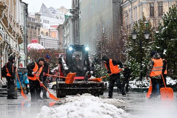 Куда жаловаться на неубранный снег в Москве и Подмосковье?