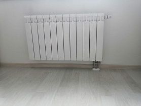 Установленные радиатора отопления