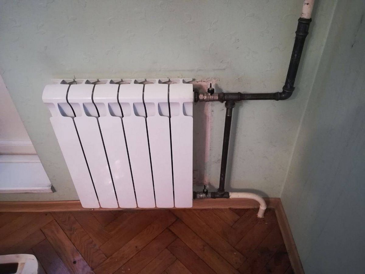 Как поменять радиаторы отопления в квартире